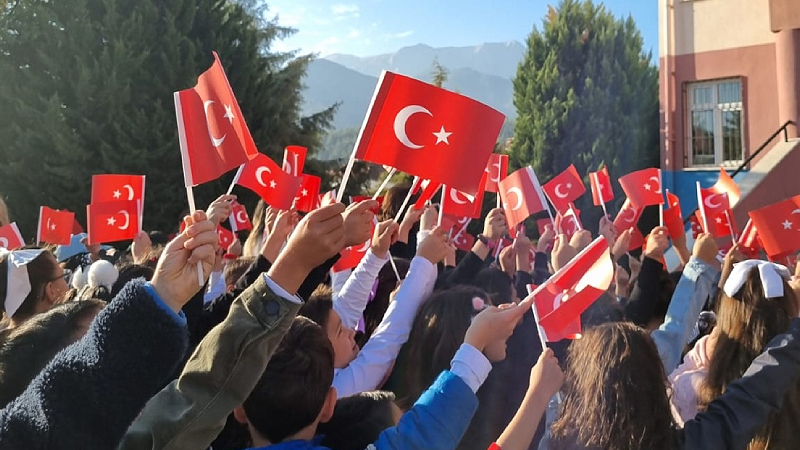 Çankaya İlçe Milli Eğitim Müdürü’nden okullara "kıyafet" vurgulu bayram yazısı