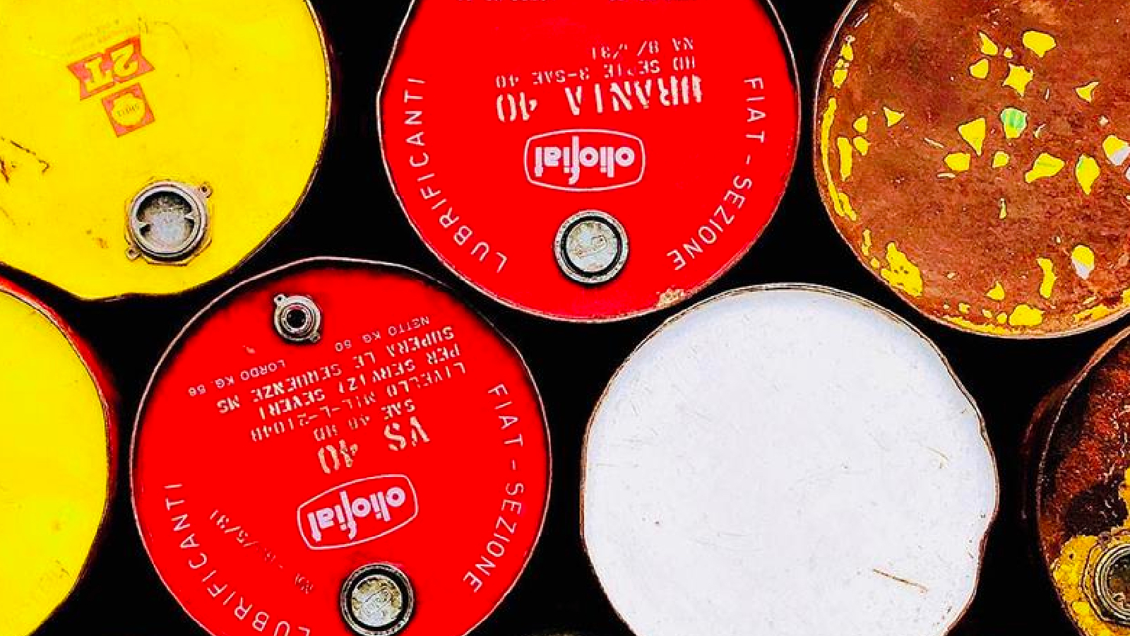 ABD'nin ticari ham petrol stokları 2,7 milyon varil azaldı