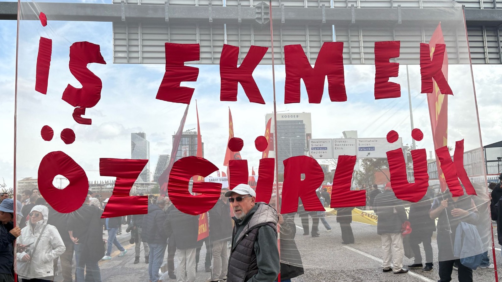 1 Mayıs Emek ve Dayanışma Günü programları netleşti: İstanbul, Ankara ve İzmir'de meydanlar hazır
