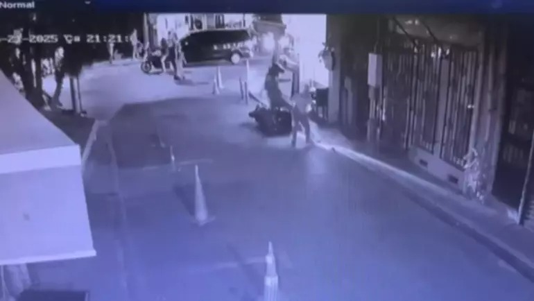 Velilerin 'akran zorbalığı' tartışması kanlı bitti: Defalarca bıçakladı