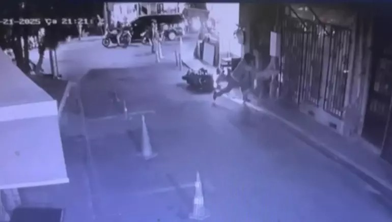 Velilerin 'akran zorbalığı' tartışması kanlı bitti: Defalarca bıçakladı