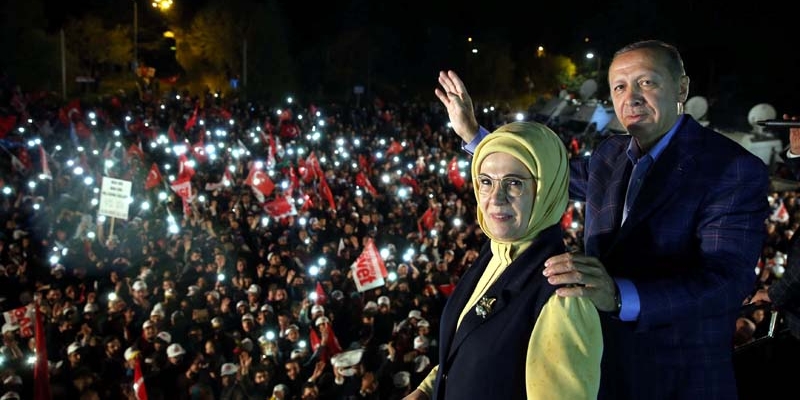https://media-cdn.t24.com.tr/media/library/2025/05/1748195203780-erdogan-referandum-sonucu-535564278.jpg