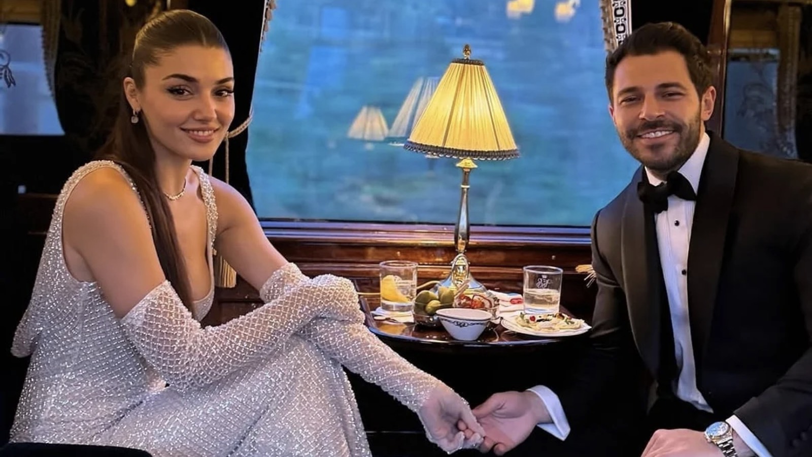 Hande Erçel ile Hakan Sabancı, Roma-Paris arası tren romantizmine servet harcadı
