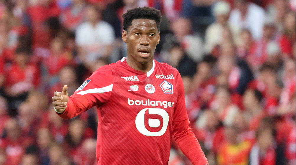 Sözcü'nün haberine göre Fenerbahçe, Jonathan David için 3 yıl maaş, imza parası, bonuslar ve menajerlik ücreti dahil toplam 50 milyon euroyu geçen bir teklif sundu.