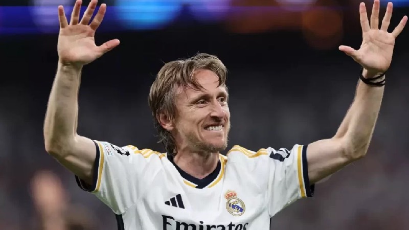 39 yaşındaki yıldız Luka Modric, ağustosta Milan kadrosuna katılacak