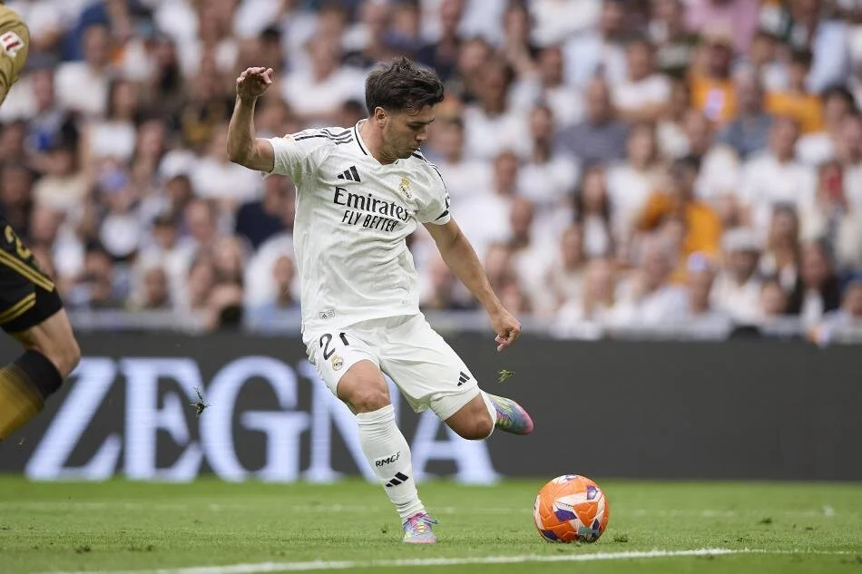 Manchester City altyapısından yetişen Brahim Diaz, sırasıyla City, Milan ve Real Madrid formaları giydi. Şu ana kadar Real Madrid formasıyla 121 resmi maça çıkan genç oyuncu, bu karşılaşmalarda 20 gol atıp 20 de asist yaptı.