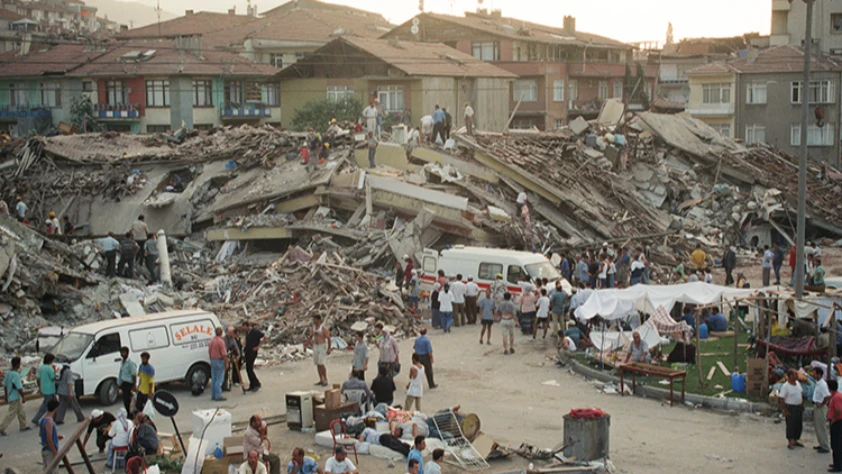 17 Ağustos 1999: Arşiv fotoğraflarla Büyük Marmara Depremi...