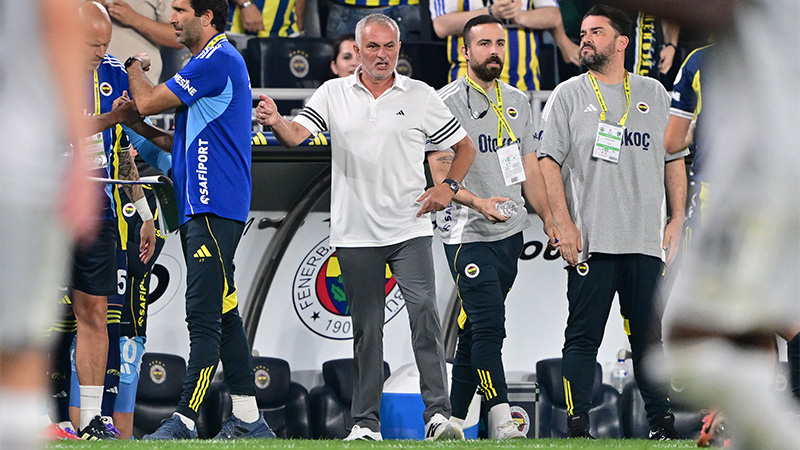 Mourinho'dan beklenen