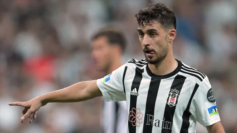 RT @T24spor: Kulüpten açıklama geldi: Beşiktaş'a Kartal Kayra Yılmaz'dan kötü haber