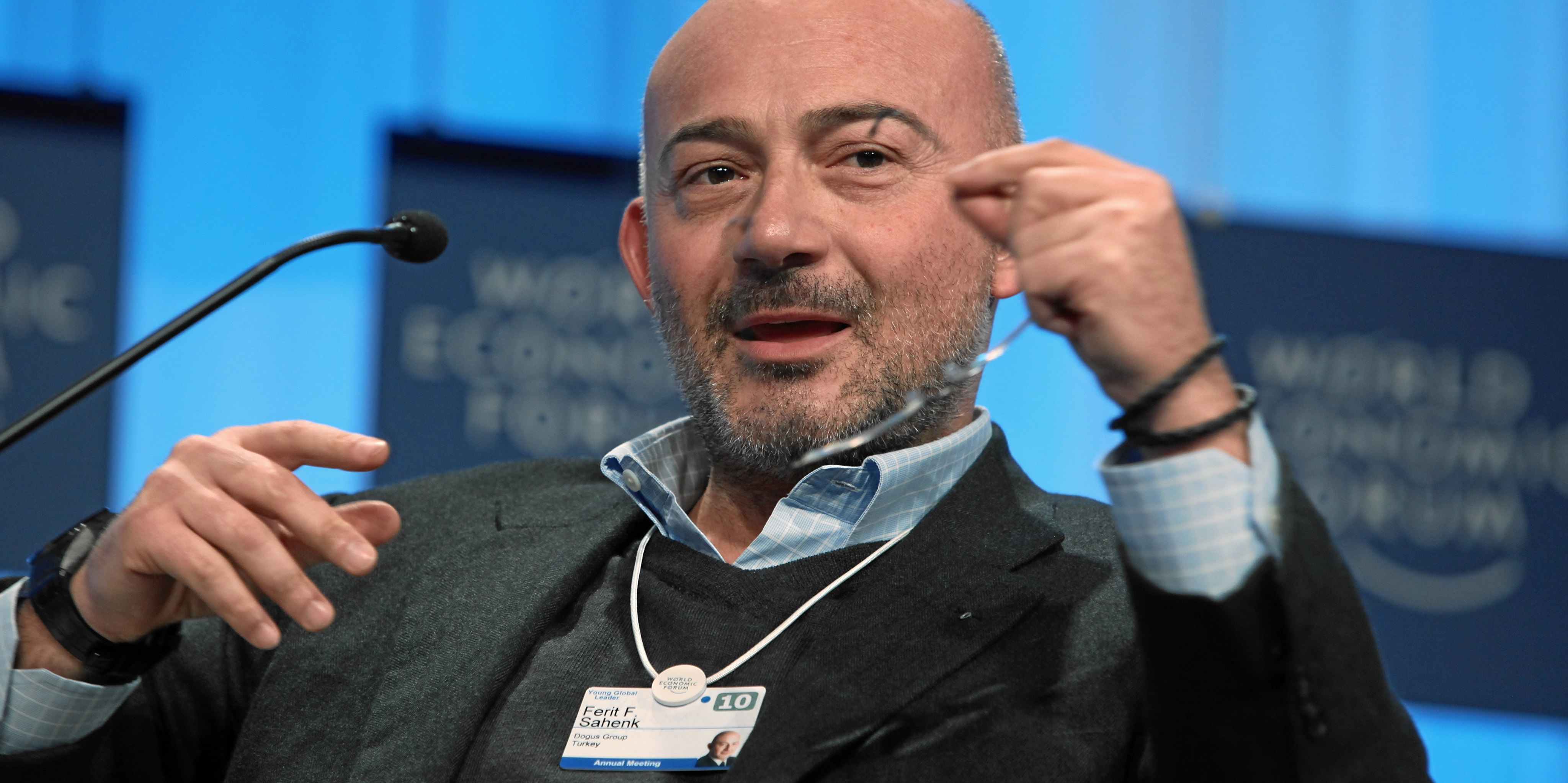 Ferit Şahenk — 2.8 milyar dolar