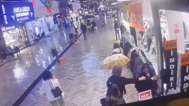 Üniversiteli kadının eteğini tutarak darbeden kişi gözaltına alındı