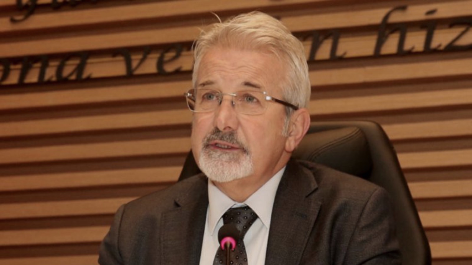 Bursa'da rüşvet soruşturması: Eski Nilüfer Belediye Başkanı Erdem ve 21 kişi adliyeye sevk edildi