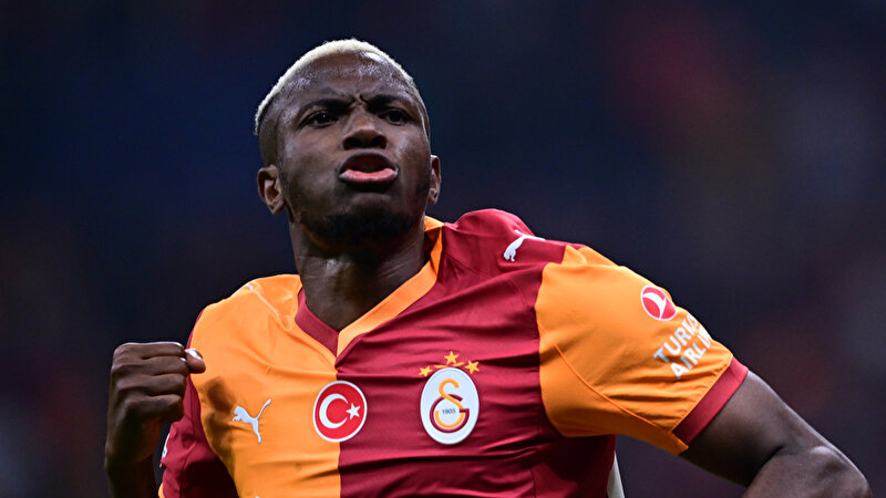 Ajax teknik direktörü Heitinga: Osimhen, Galatasaray'ın en iyi oyuncusu