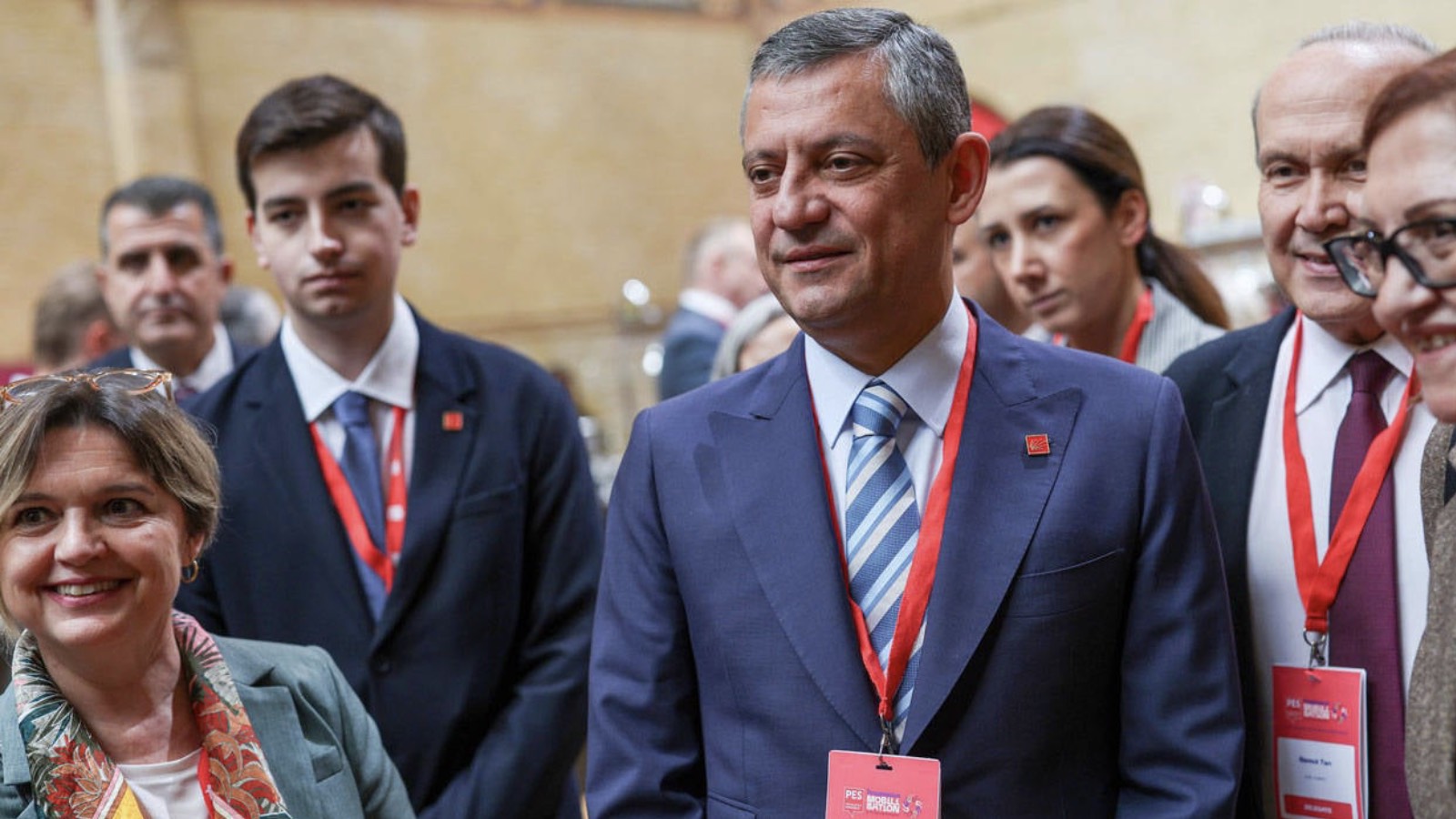 Özgür Özel, Avrupa Sosyalist Partisi Kongresi'ne katıldı