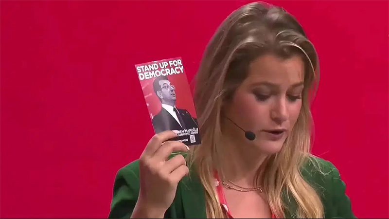 PES Kongresi'nde İmamoğlu vurgusu: "Türkiye’de olup bitenleri görmezden gelemeyiz" denildi; mektubu ayakta alkışlandı