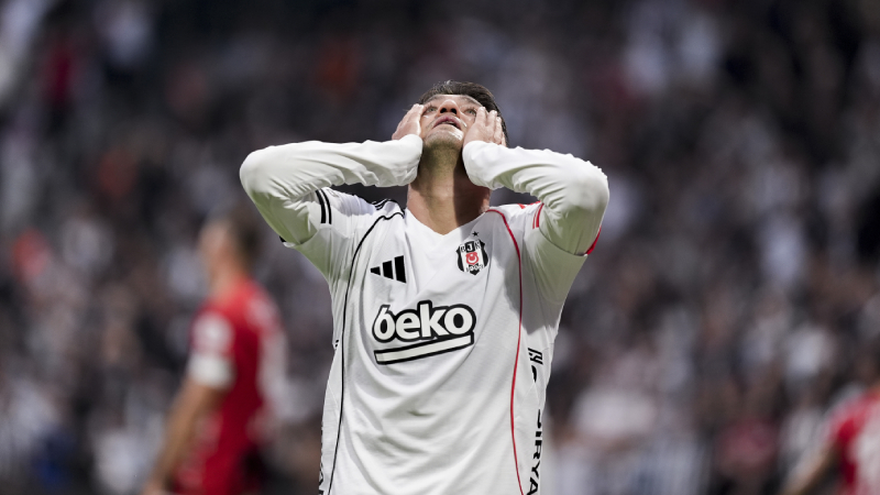 Spor yazarları, Beşiktaş'ın Gençlerbirliği yenilgisini yorumladı: "Havlu attı gibi"