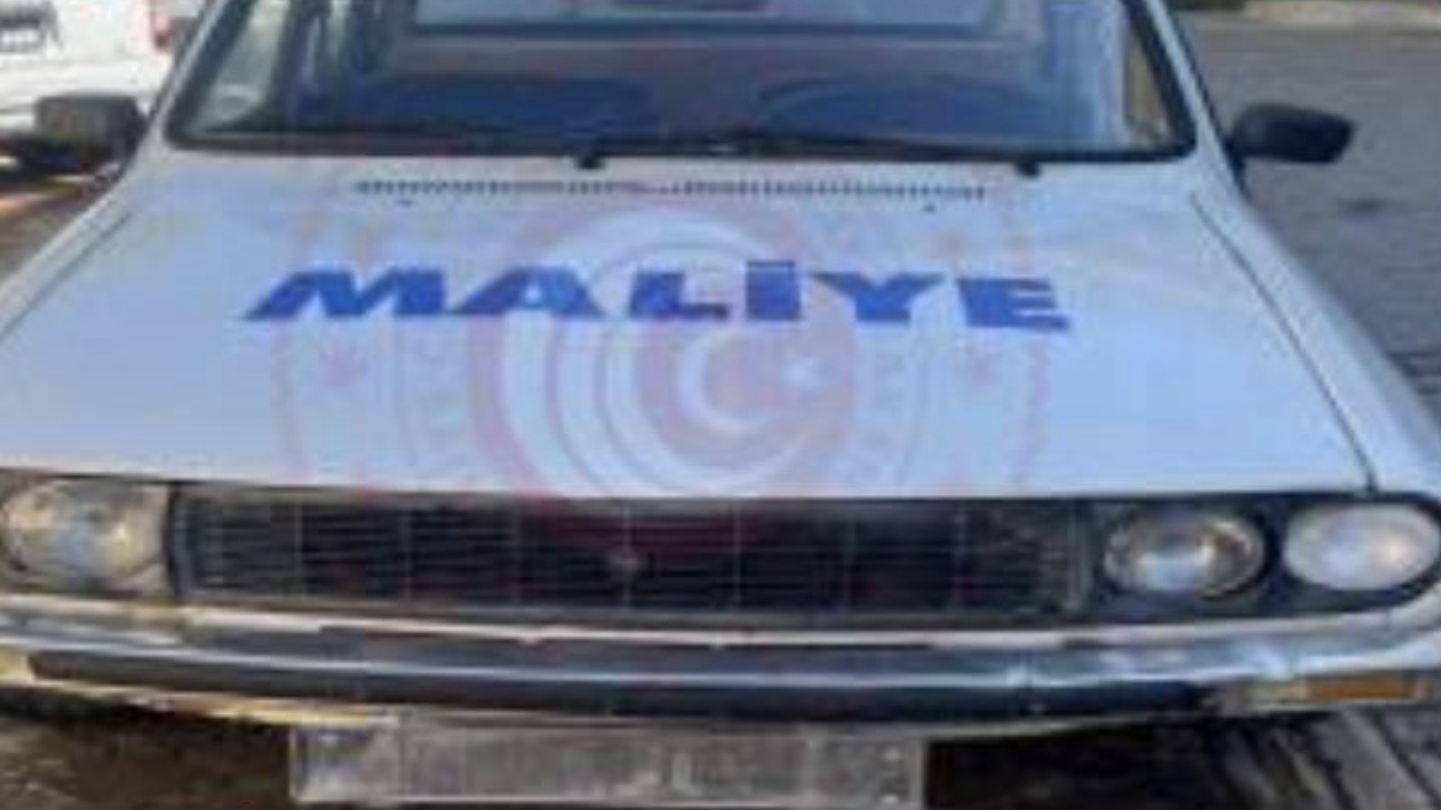 "Kamuda tasarruf"tan hurda çıktı: Lüks makam araçlarına dokunulmadı, kullanılamaz araçlar satışa sunuldu 