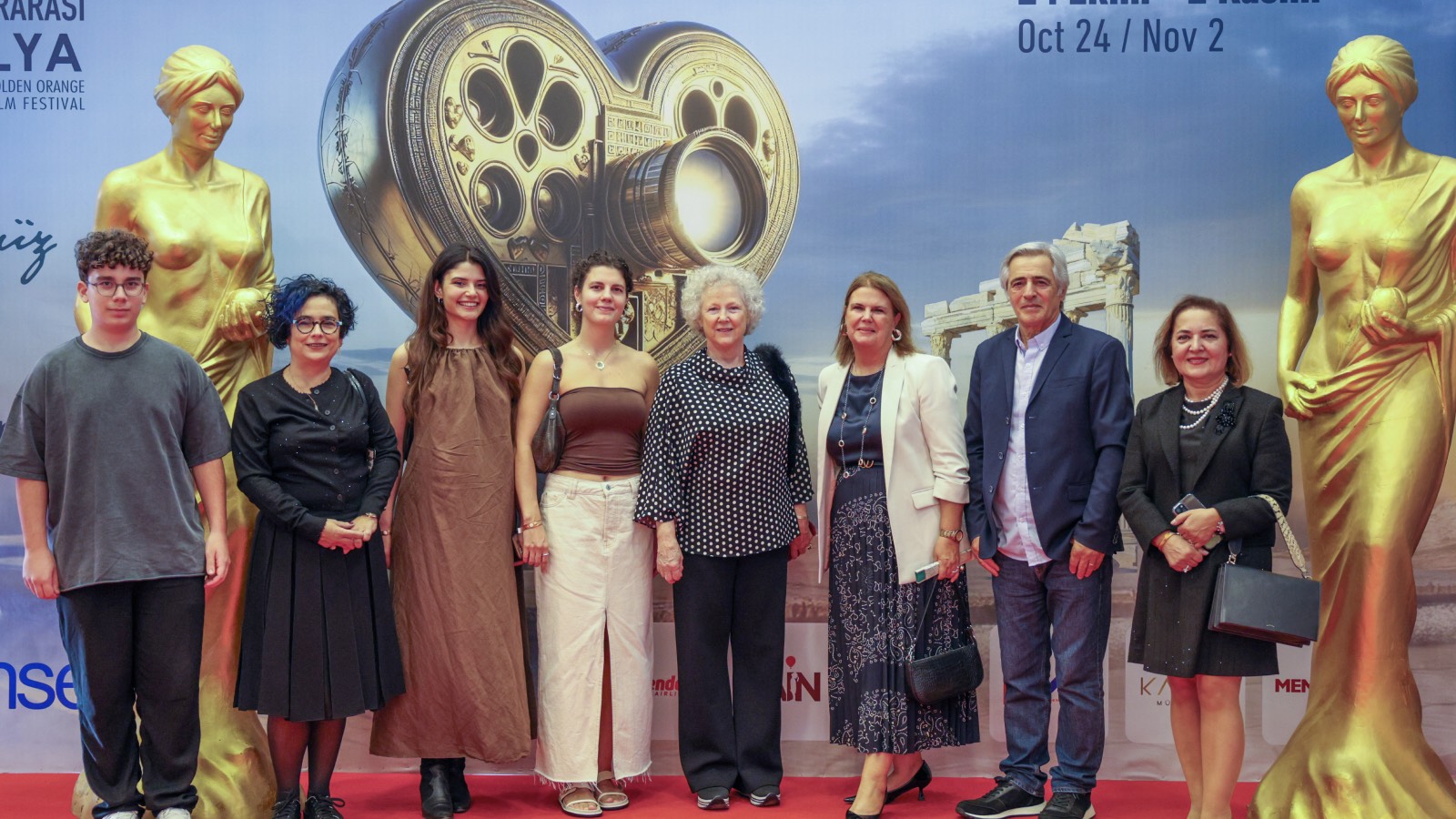 Altın Portakal’da ilk gün belgesel gösterimleri yapıldı, söyleşiler düzenlendi