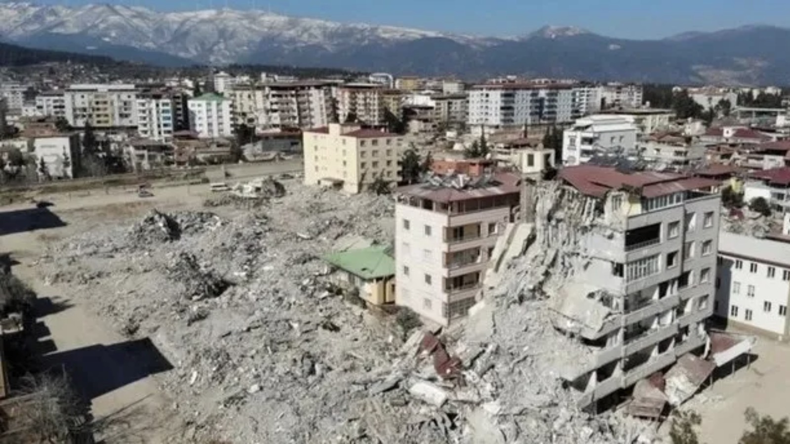 26 kişinin hayatını kaybettiği Kavak Apartmanı davası sanığı Ökkeş Kavak: Binanın müteahhidi ben değilim, suçsuzum