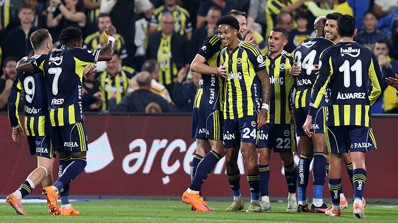 Spor yazarları Fenerbahçe-Kayserispor maçını değerlendirdi: "Hangi maçta kovulacak"tan, buralara 2-3 ayda gelmek büyük iş