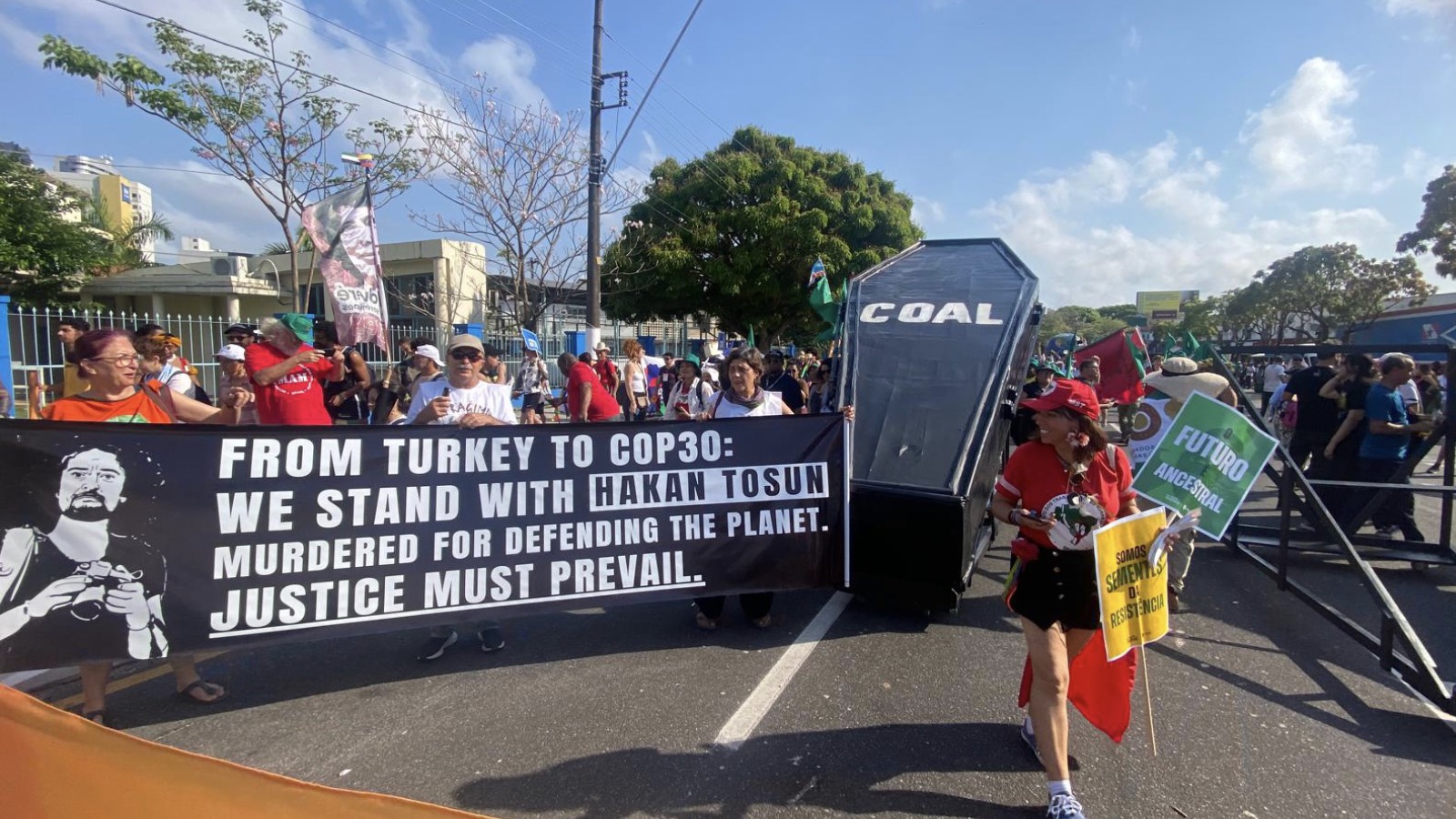 15 Kasım yürüyüşü: Amazon’da kadınların, halkların ve gezegenin geleceğinin ayak sesleri