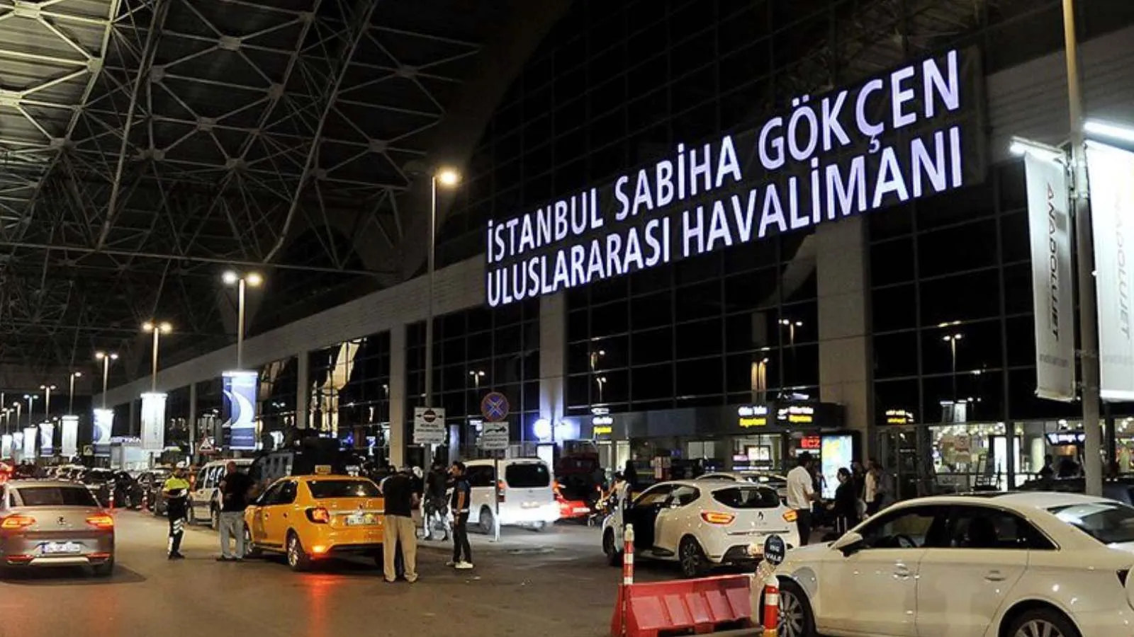 Sabiha Gökçen Havalimanı’nda yeni dönem başlıyor: Terminal 1 yenilemesinin ilk fazı yarın hizmete açılacak