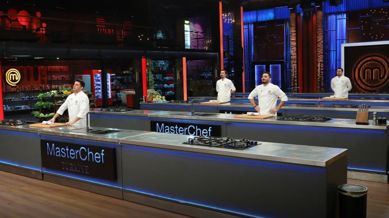 Sezer, Çağatay, Özkan ve Hakan finalist koltuğuna oturabilmek için kıyasıya mücadele etti.