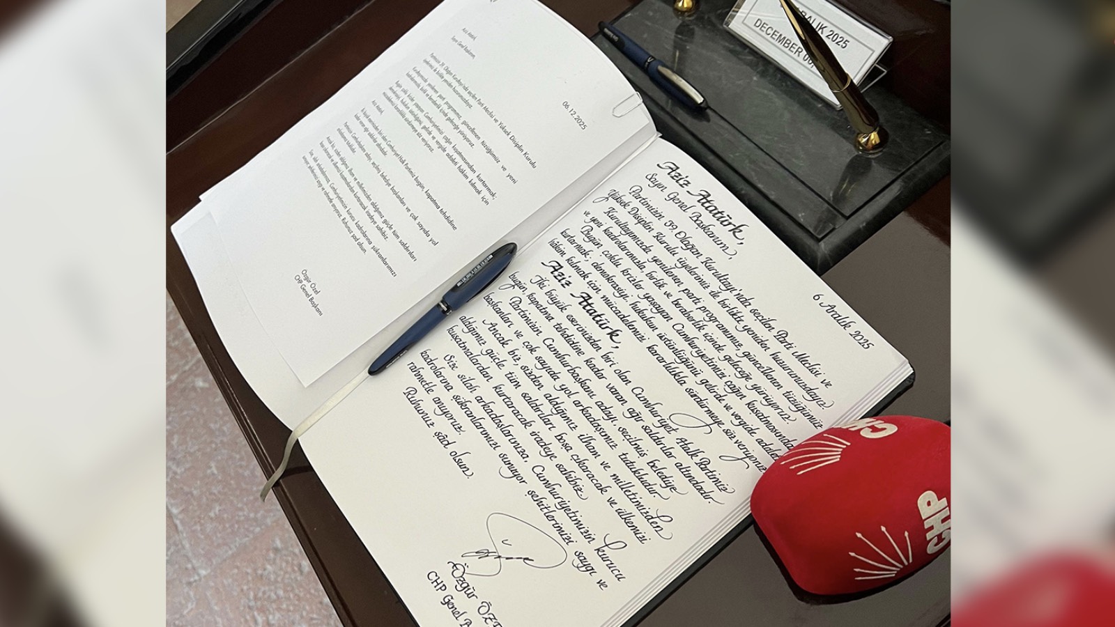 Özgür Özel, yeni PM ile Anıtkabir’i ziyaret etti: İki büyük eserinizden biri olan CHP, kapatma tehdidine kadar varan ağır saldırılar altında