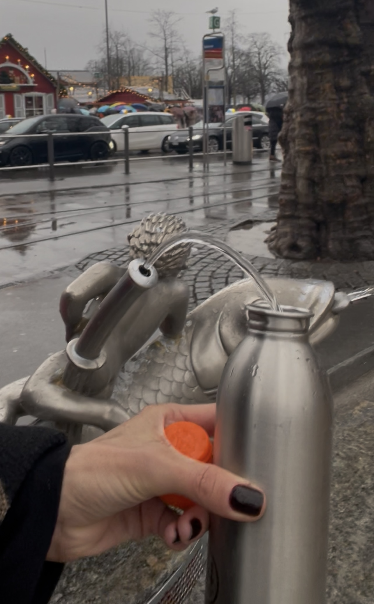 Zürih'te bir çeşme