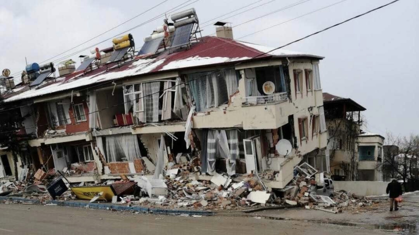 Saray Apartmanı davasında 'iyi hal' indirimi: Sanıklara 2 ile 4 yıl arasında hapis cezası verildi