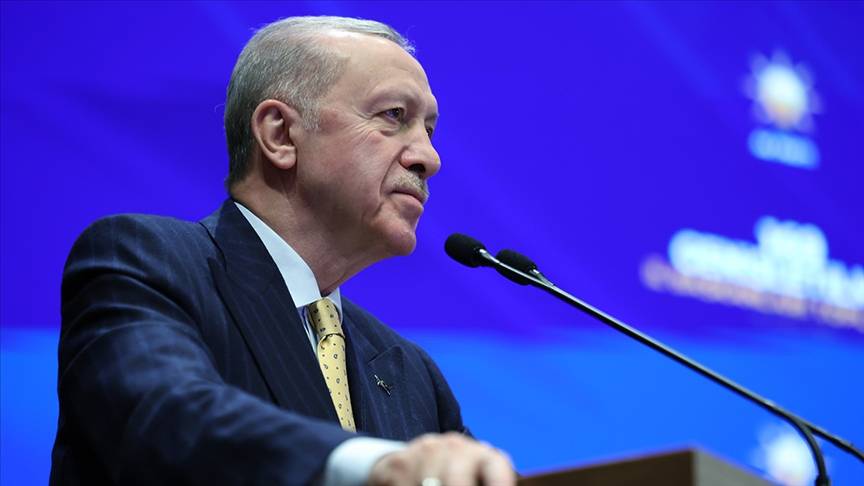 Yollar asfaltlandı, binalara branda çekildi | Erdoğan, Hatay'da: Binaların güzelliğine bakın, Cumhur İttifakı olarak bu işi başardık 