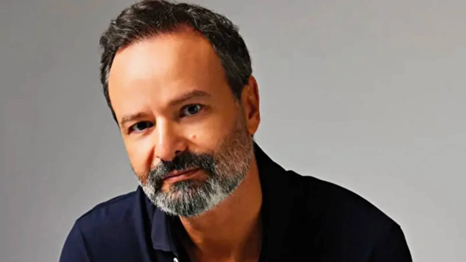 Ünlü film yapımcısı Timur Savcı, uyuşturucu soruşturmasında gözaltında; Adli Tıp testinin ardından savcılık ifadesi alınacak