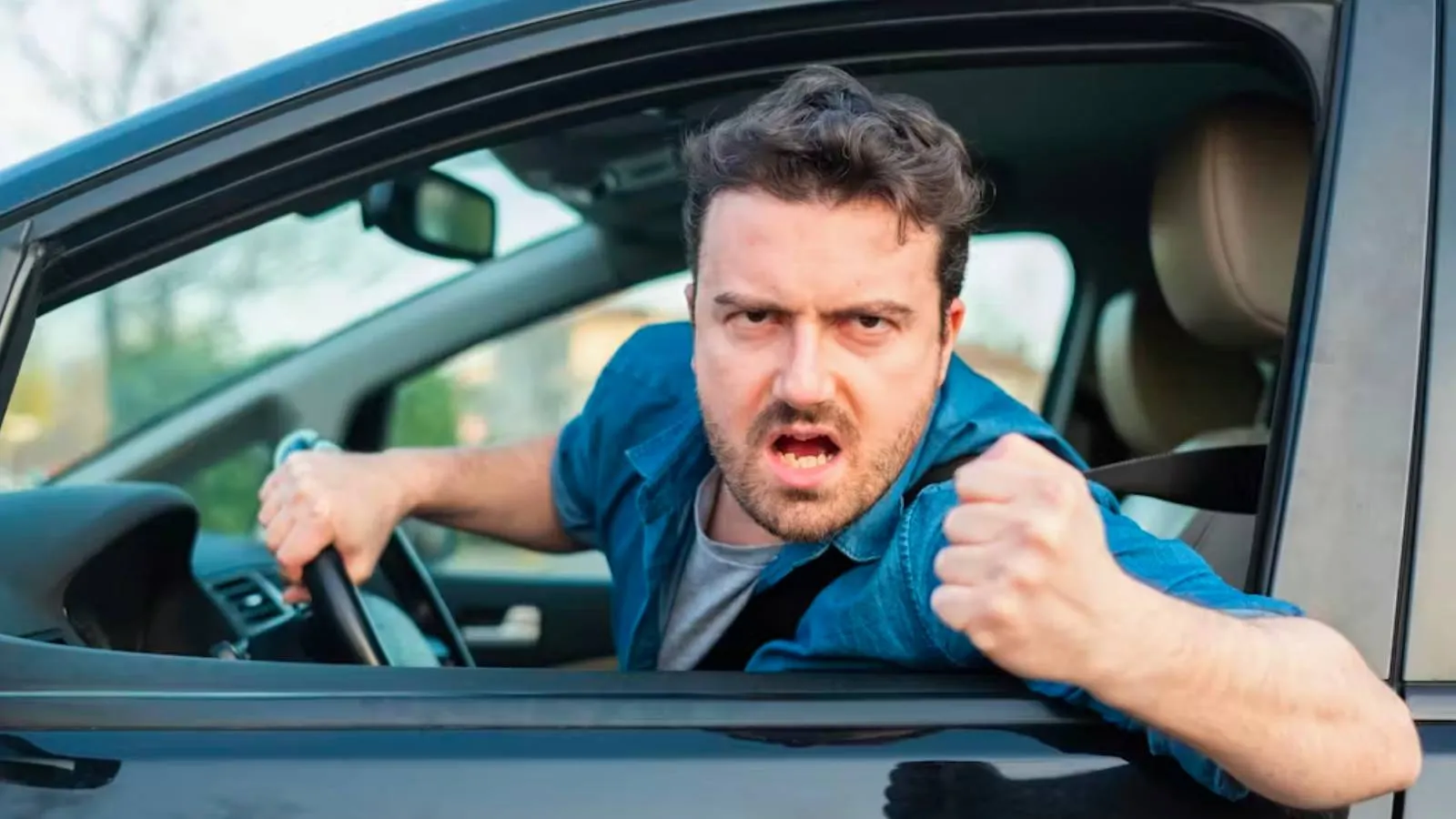 Trafikte "Çek sağa" diyen 5 yıl hapis cezası alacak