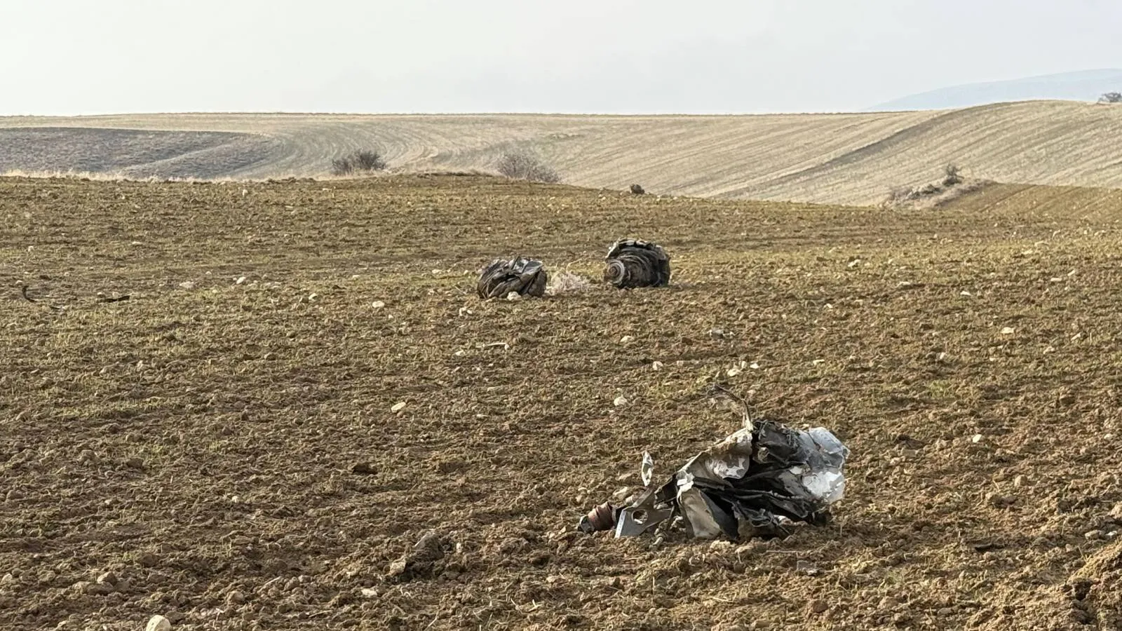 MSB duyurdu: Düşen uçakta hayatını kaybeden Libya askeri heyetinin naaşlarını almak için aileleri ve yetkililer Ankara'ya geldi