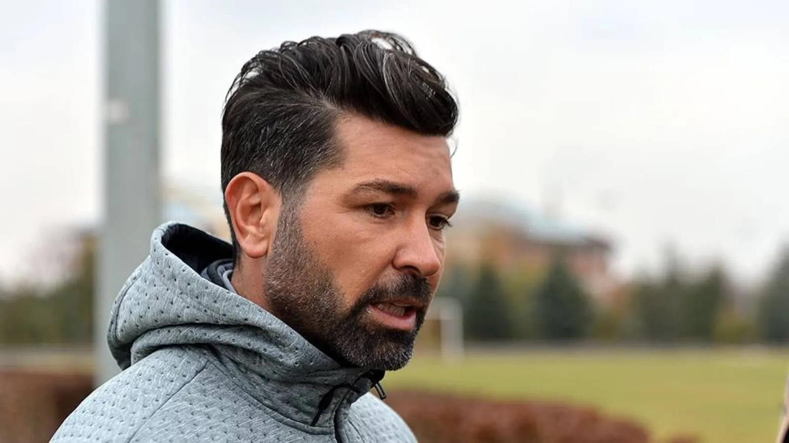 Sakaryaspor'un yeni teknik direktörü belli oldu