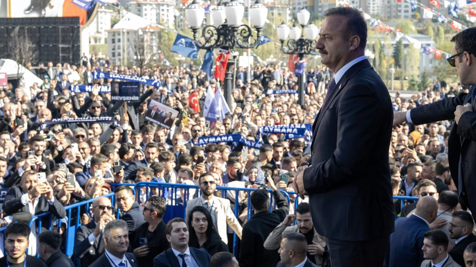 Anahtar Parti, 100 bin üye barajını aştı