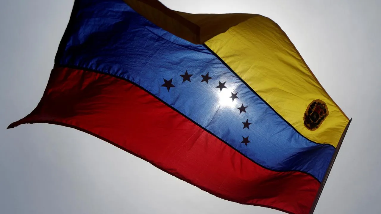 ABD'nin operasyonunda yaşamını yitiren askerler için Venezuela'da 7 günlük yas ilan edildi