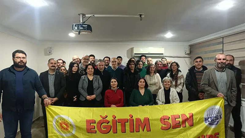 Barış Bildirisi'nin 10. yılı | İhraç edilen akademisyen ve DEM Partili Çelenk: Barış imzacısı olmaktan onur duydum, onur duyacağım