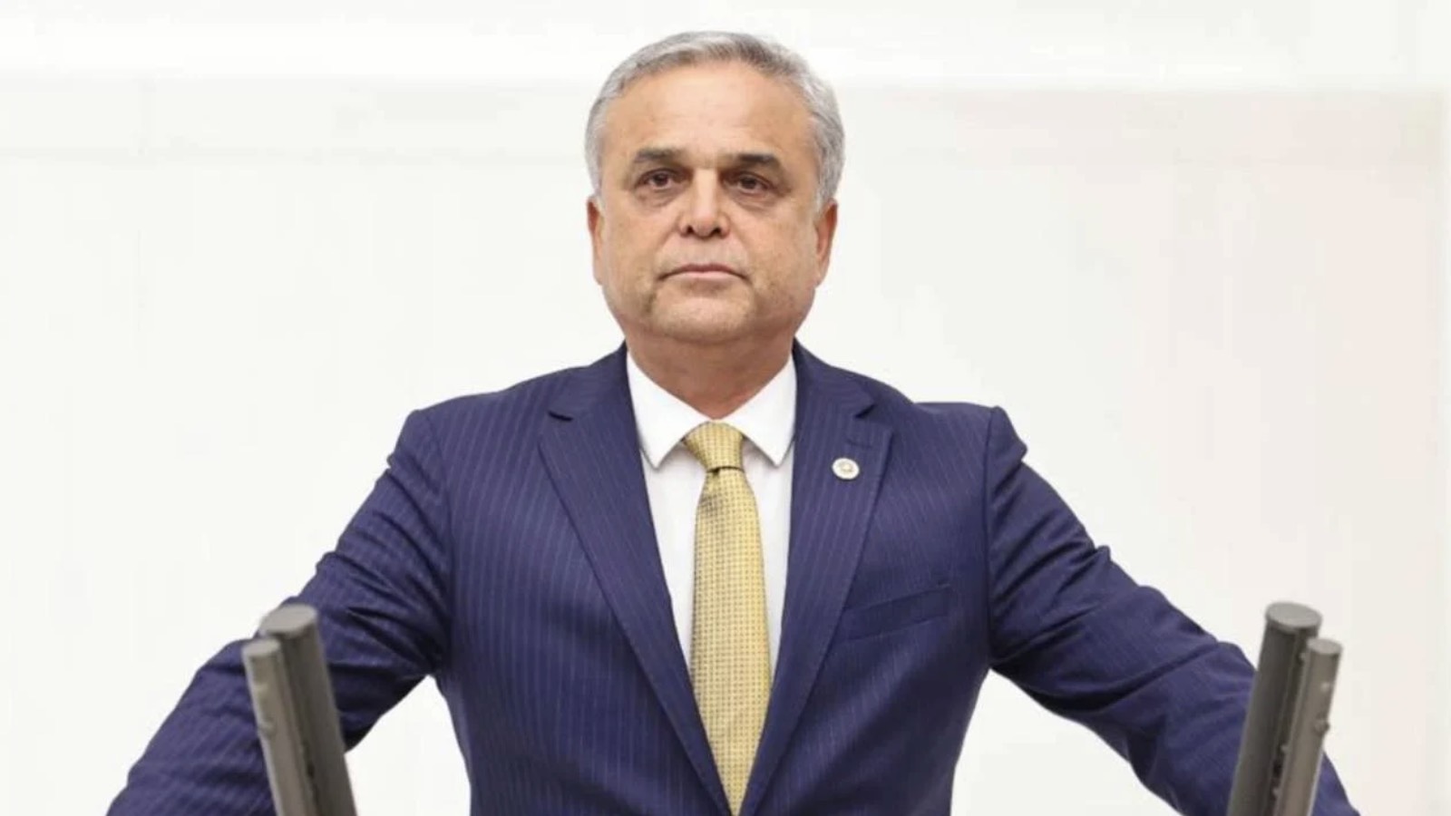 CHP'den AKP'ye geçen Hasan Ufuk Çakır: Haksızlığın, iftiranın karşısında durmak için geldik; namuslu CHP seçmeni, sahte Atatürk'lerin peşinde olmaz