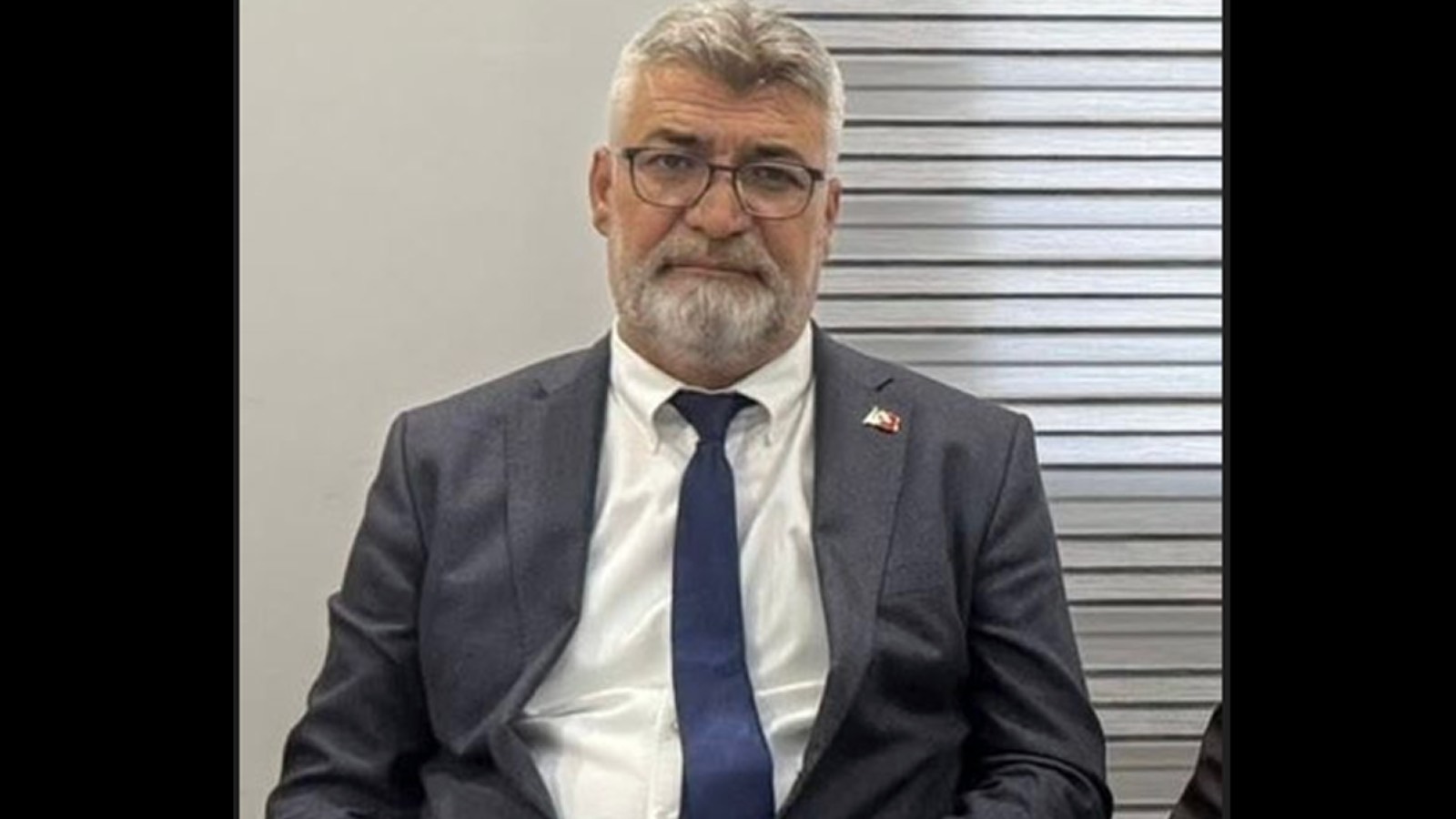 'Borsada manipülasyon' soruşturmasında tutuklanan AKP İl Başkan Yardımcısı Kerim Toker, partisinden istifa etti