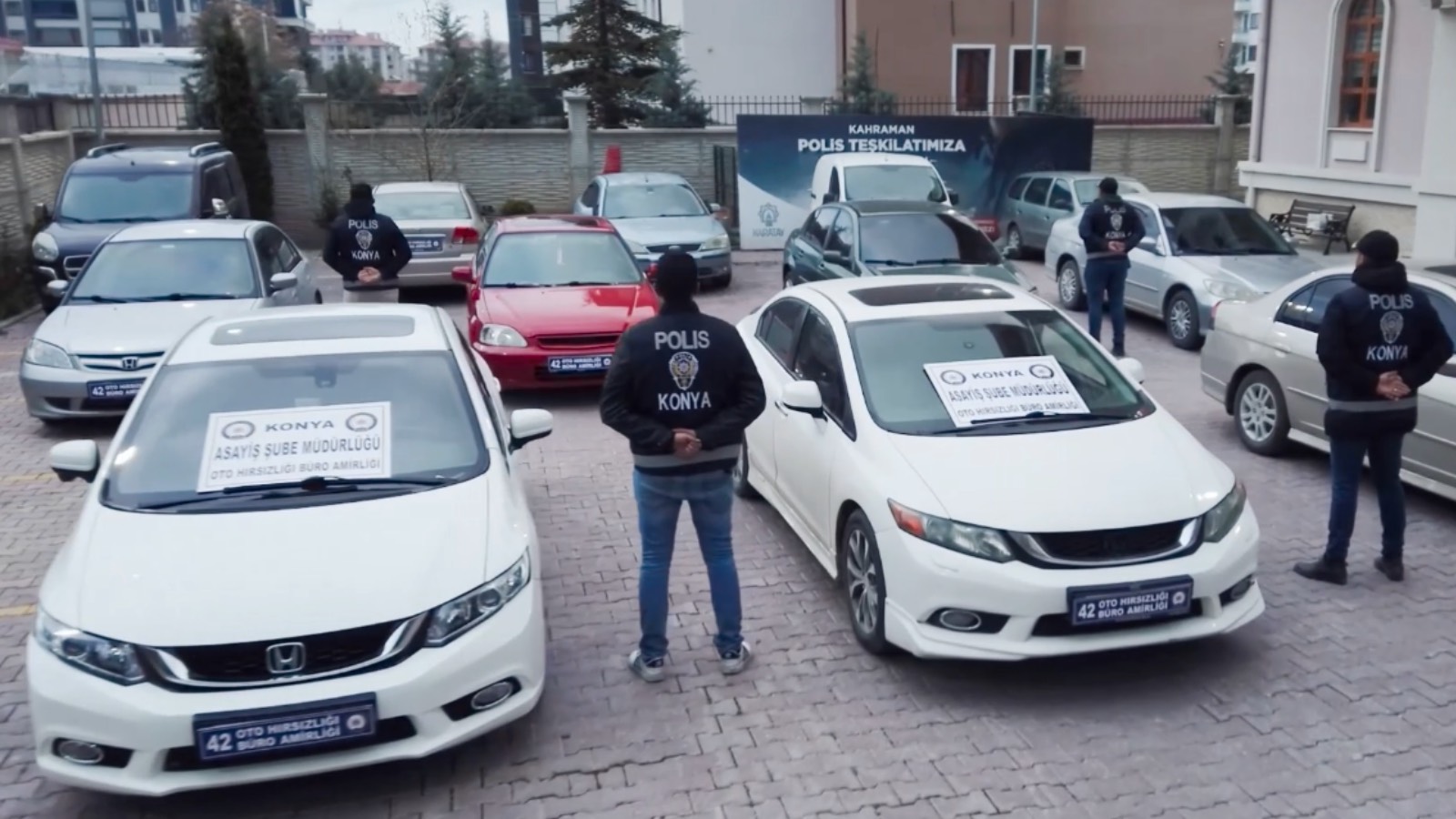 Konya'da 115 adet "change araç" ele geçirildi: 223 kişi hakkında adli işlem başlatıldı 