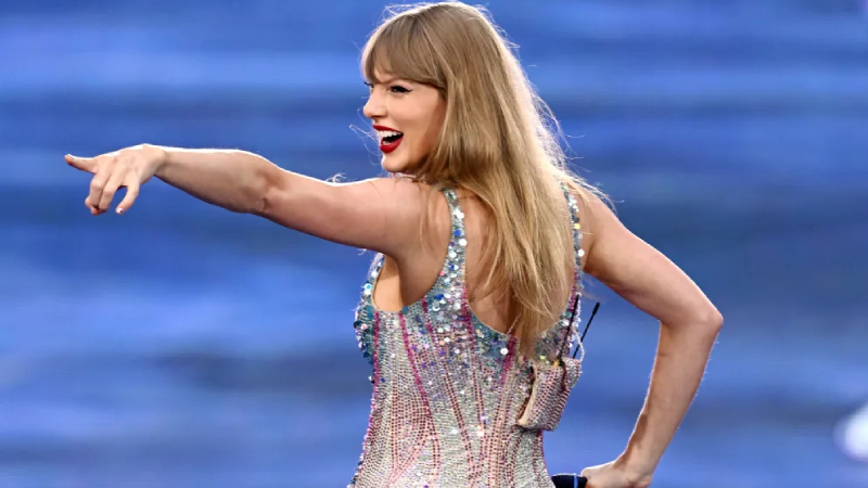 Taylor Swift’ten tarihî rekor: Paul McCartney ve Michael Jackson’ı geçti!