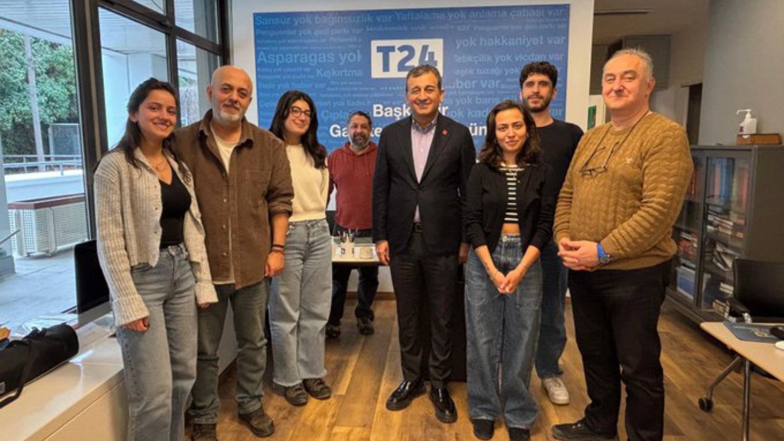 CHP'den T24 Ankara bürosuna ziyaret