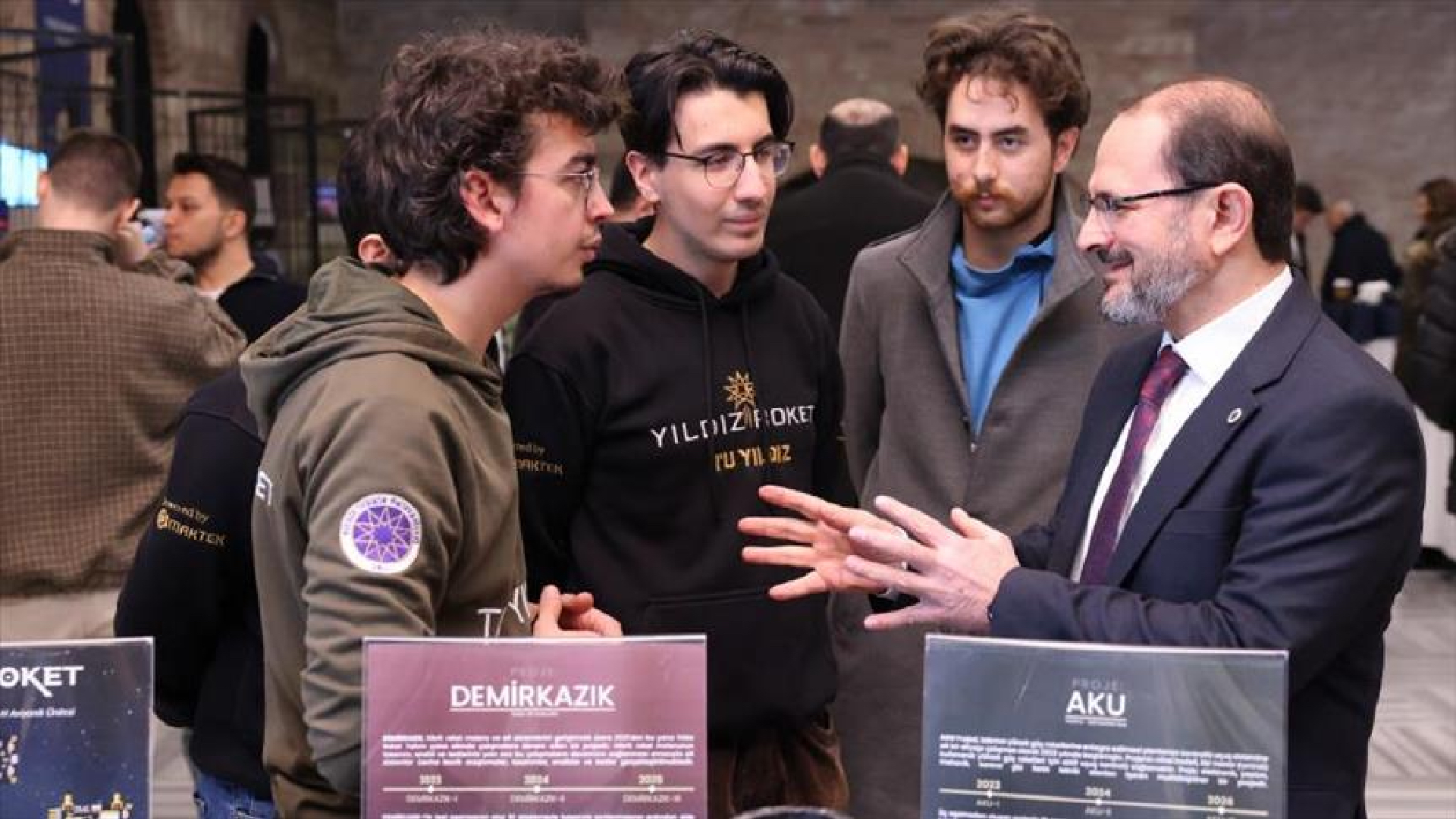 Yıldız Teknik Üniversitesi tarafından tasarlanan girişimcilik programı Yıldız Kaşifleri'ne bu dönem 167 takım başvurdu