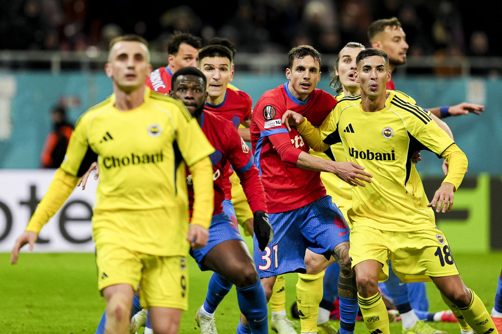spor-yazarlar-fenerbah-e-nin-fcsb-beraberli-ini-yorumlad-lig