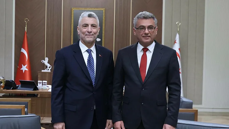 Ticaret Bakanı Bolat'tan KKTC Cumhurbaşkanı Erhürman'a ziyaret: Ticari ortaklıklarımızı daha da güçlendirecek istişarelerde bulunduk