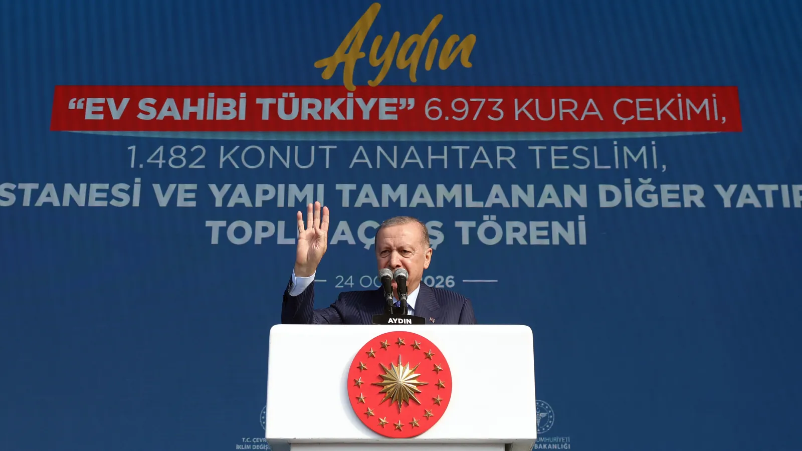 Erdoğan'dan CHP'ye: Emeklilerimizi hükümetimize karşı kışkırtmaya çalışıyorlar; Ankara'da kürsü basacağınıza belediye çalışanlarının maaşını düzenli ödeyin!