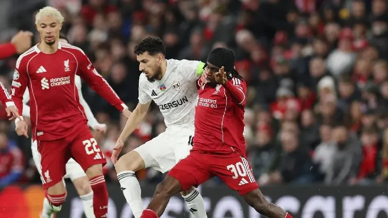 Liverpool evinde Karabağ'a gol yağdırdı