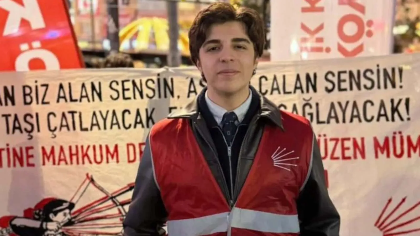 Asgari ücret protestosunda tutuklanmıştı: CHP Gençlik Kolları yöneticisi Bilge Kağan Şarbat tahliye edildi