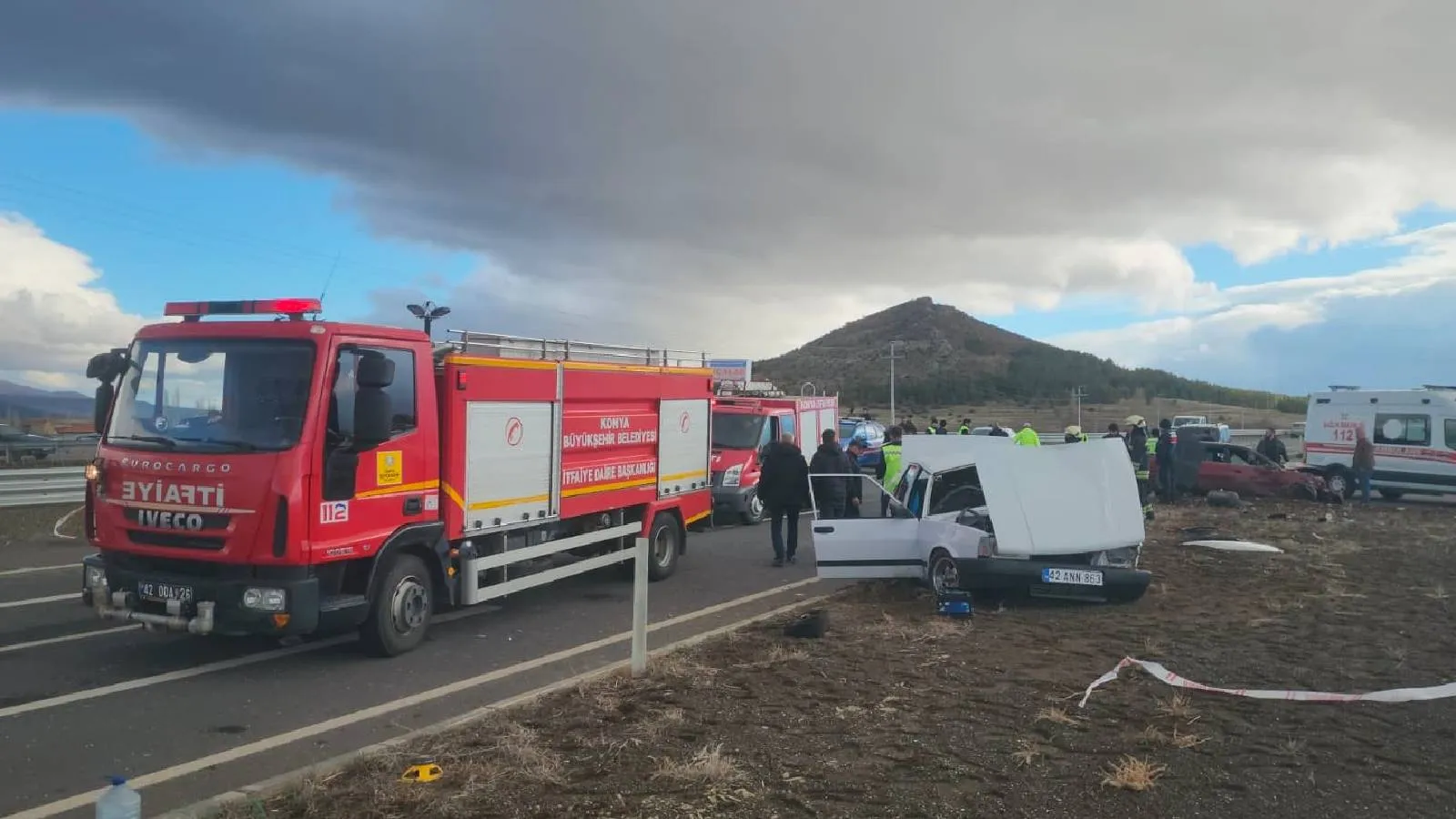 Konya'da iki otomobilin çarpıştığı kazada 1 kişi öldü, 1 kişi yaralandı